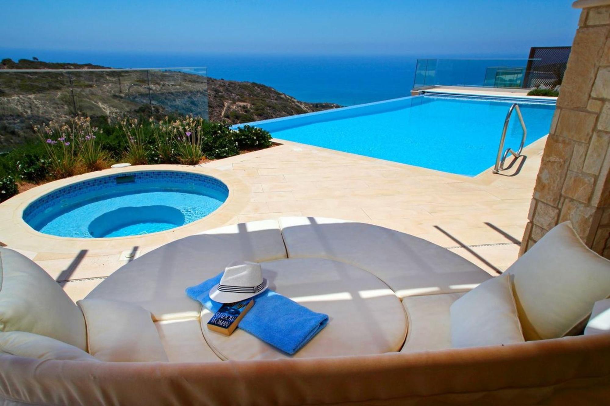Aphrodite Hills Mythos Collection Poseidon Private Pool Sea View 4 Bedrooms Willa *