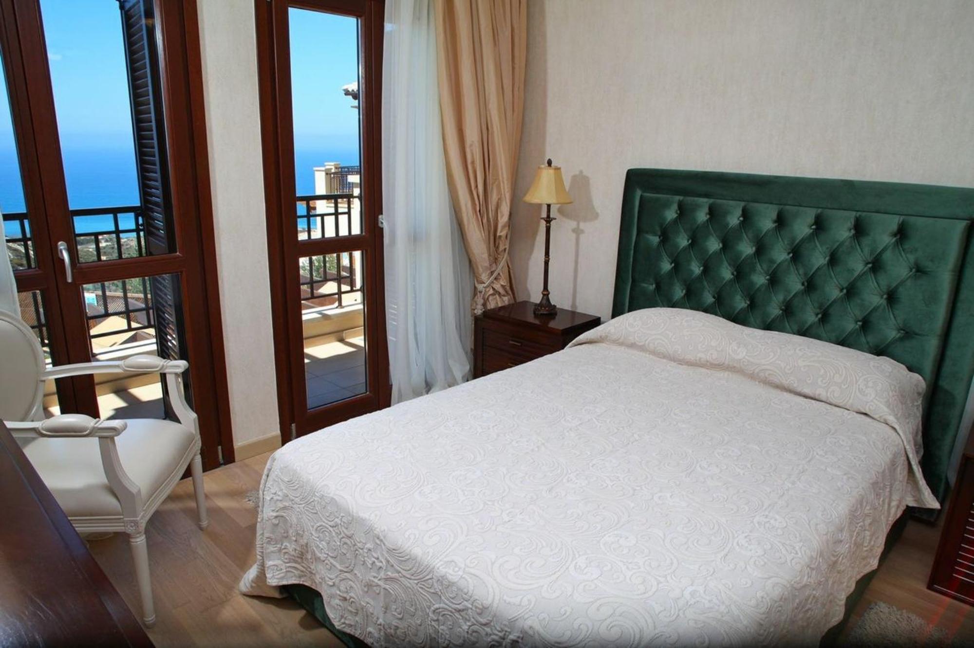 Willa Aphrodite Hills Mythos Collection Poseidon Private Pool Sea View 4 Bedrooms *